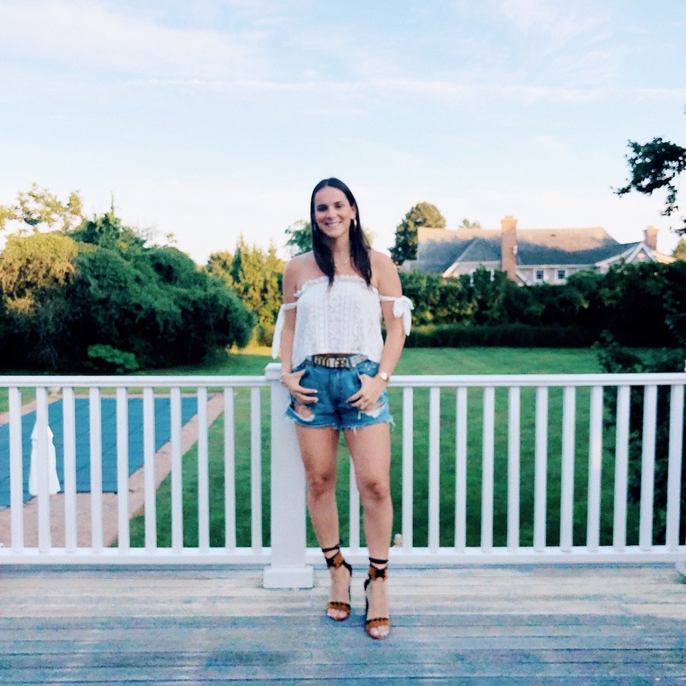 Meet your Posher, Lily